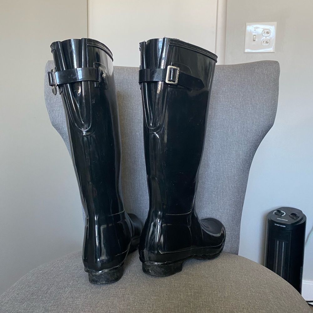 black women’s hunter boots